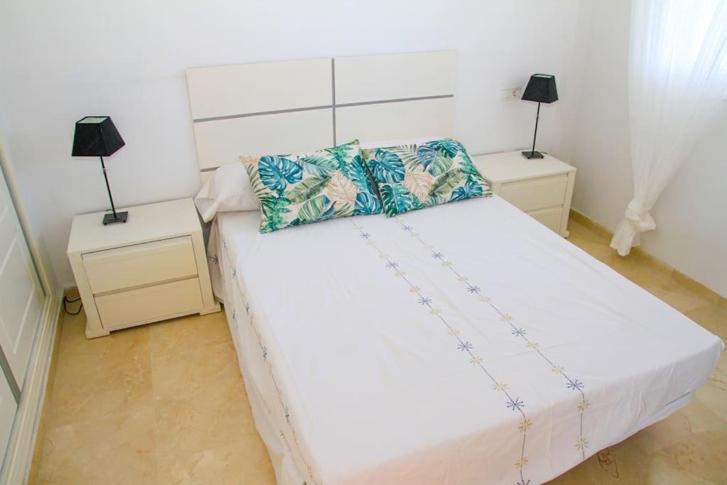 Atico Con Gran Terraza A 50 Metros De La Playa De Casares Apartamento San Luis de Sabinillas Exterior foto